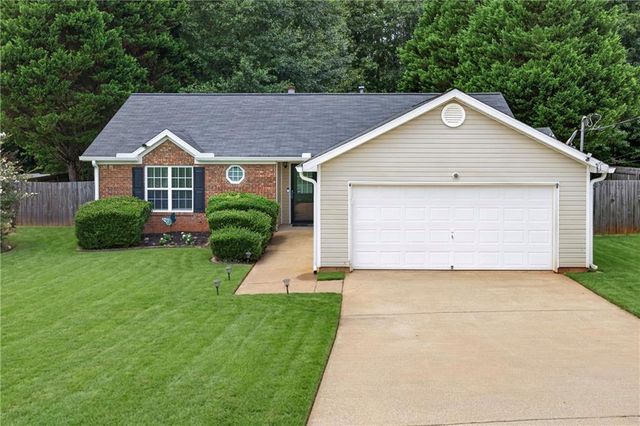 59 Canterbury Drive, Grantville, GA 30220