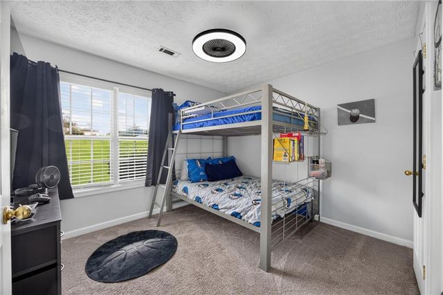 59 Canterbury Drive, Grantville, GA 30220