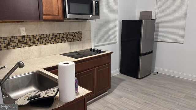 8403 FLOWER AVE, Takoma Park, MD 20912