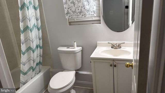 8403 FLOWER AVE, Takoma Park, MD 20912