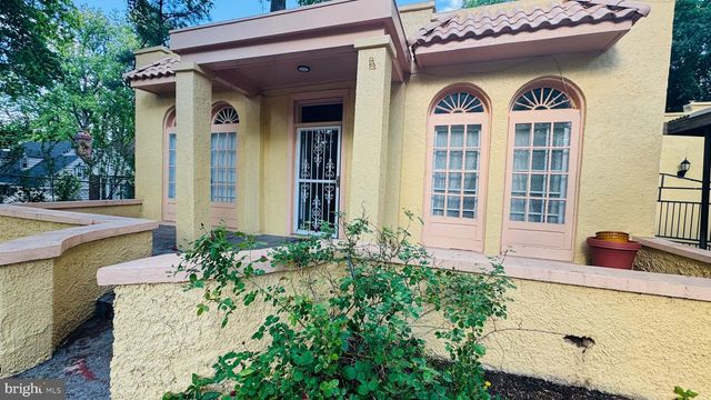 8403 FLOWER AVE, Takoma Park, MD 20912