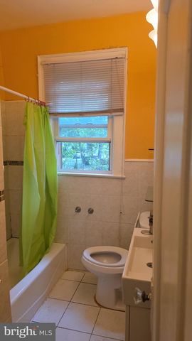 8403 FLOWER AVE, Takoma Park, MD 20912