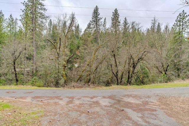 21655 Highway 26, West Point, CA 95255