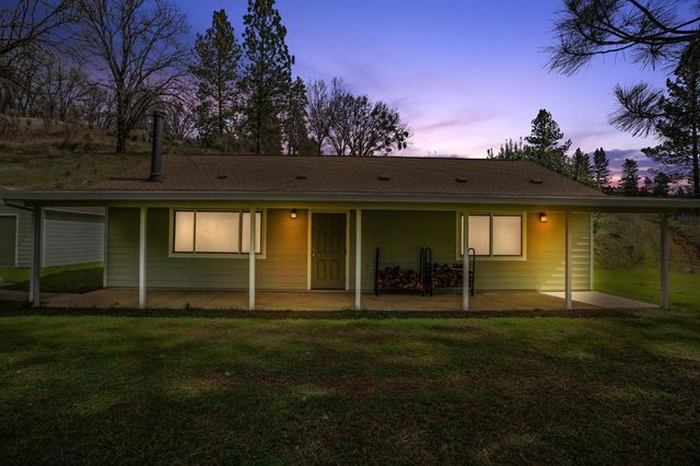 21655 Highway 26, West Point, CA 95255