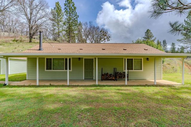 21655 Highway 26, West Point, CA 95255