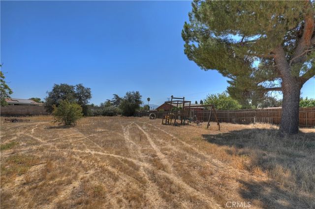 1320 Beaumont Avenue, Beaumont, CA 92223