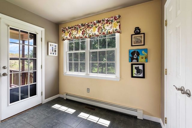 5 Victoria Ln, Rehoboth, MA 02769