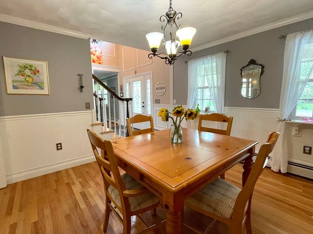 5 Victoria Ln, Rehoboth, MA 02769