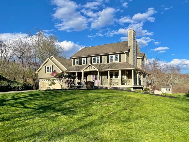 5 Victoria Ln, Rehoboth, MA 02769
