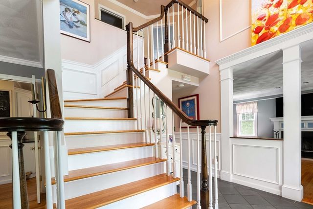 5 Victoria Ln, Rehoboth, MA 02769