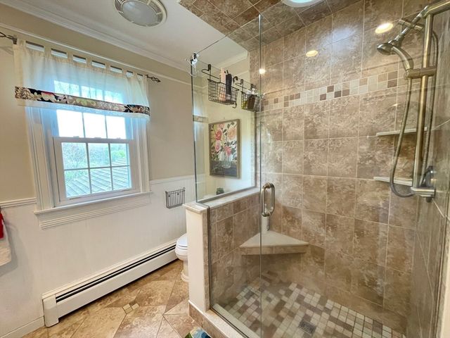 5 Victoria Ln, Rehoboth, MA 02769