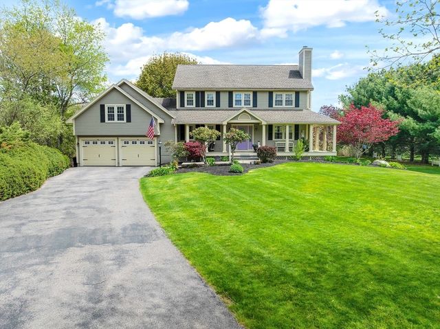 5 Victoria Ln, Rehoboth, MA 02769