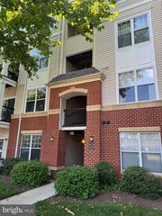 11319 ARISTOTLE DR #3-105, Fairfax, VA 22030