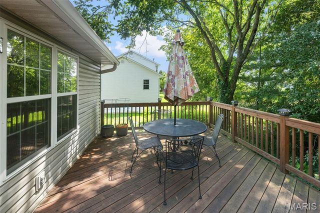 1518 William Lane, Swansea, IL 62226