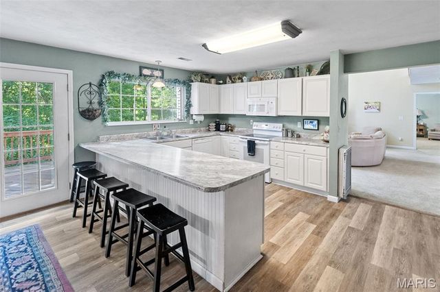 1518 William Lane, Swansea, IL 62226