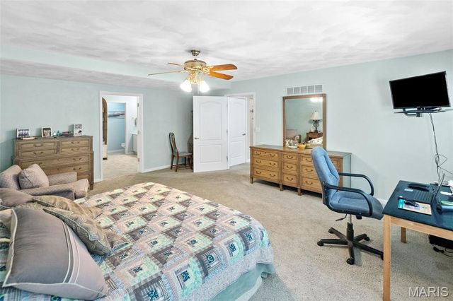 1518 William Lane, Swansea, IL 62226