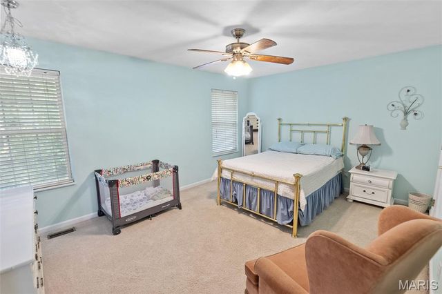 1518 William Lane, Swansea, IL 62226