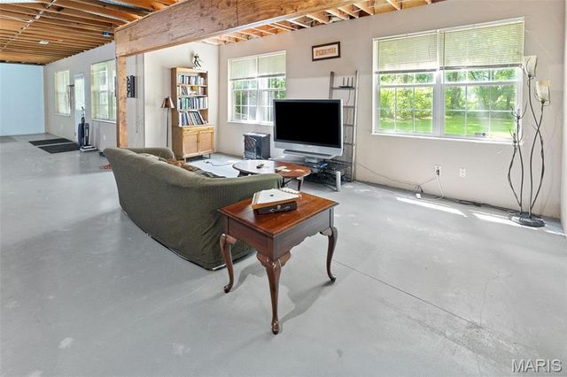 1518 William Lane, Swansea, IL 62226