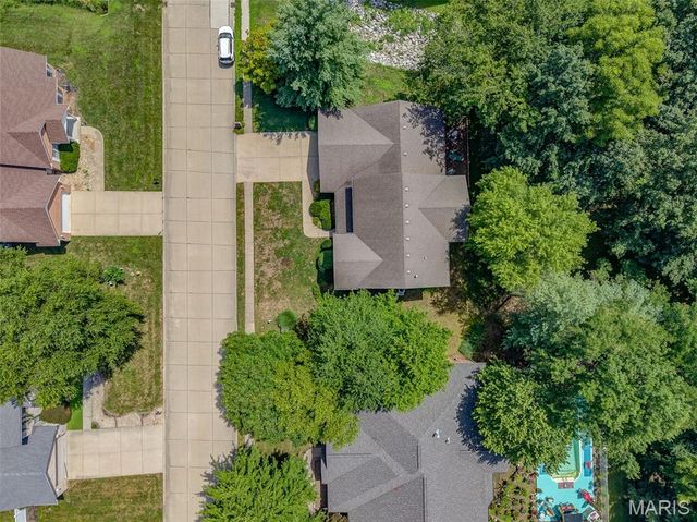 1518 William Lane, Swansea, IL 62226