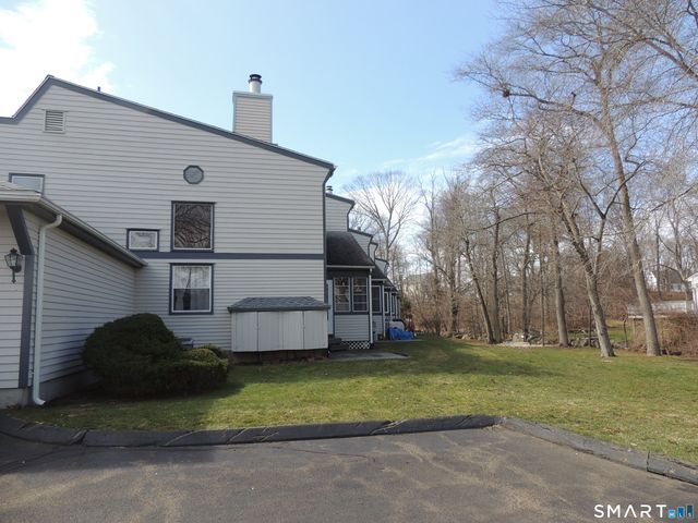 124 South Montowese Street 10, Branford, CT 06405