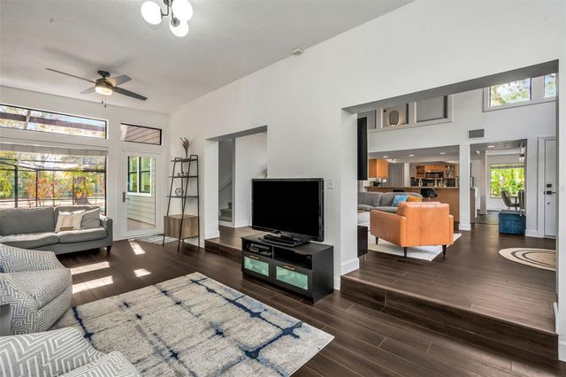 12211 TWIN BRANCH ACRES ROAD, Tampa, FL 33626