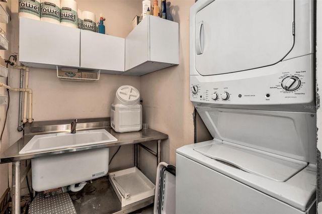 12211 TWIN BRANCH ACRES ROAD, Tampa, FL 33626