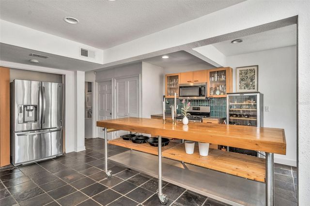 12211 TWIN BRANCH ACRES ROAD, Tampa, FL 33626