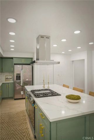 6150 Strickland, Los Angeles, CA 90042