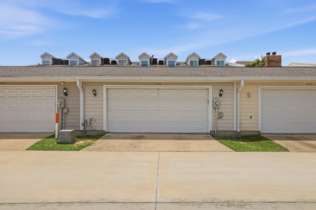 9419 Stonehouse Lane, Houston, TX 77025