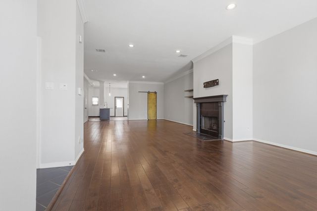 9419 Stonehouse Lane, Houston, TX 77025