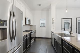 9419 Stonehouse Lane, Houston, TX 77025