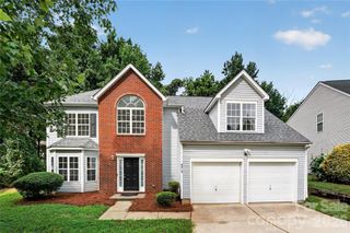 9013 Broad Ridge Court, Charlotte, NC 28269