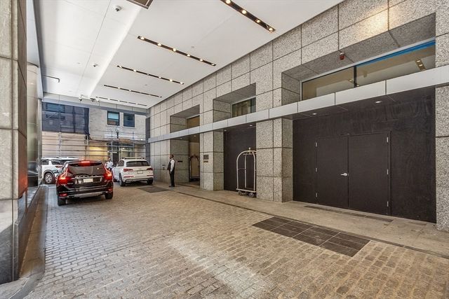 1 Avery 14A, Boston, MA 02111