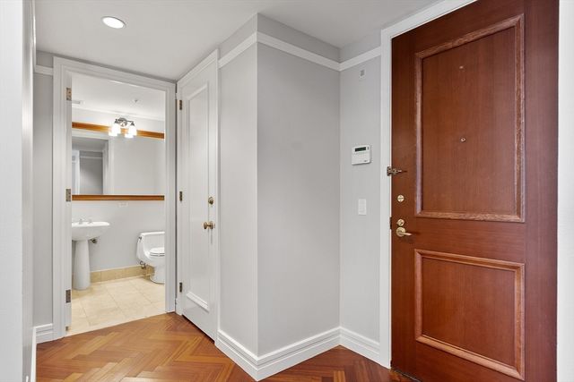 1 Avery 14A, Boston, MA 02111