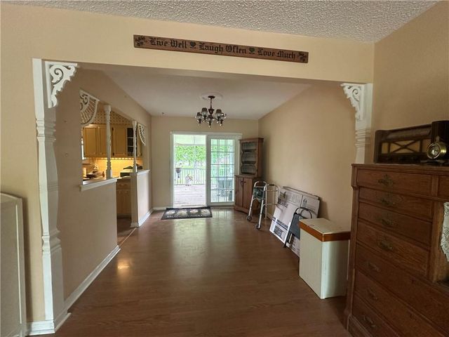 17207 E 6th Terrace Court N, Independence, MO 64056