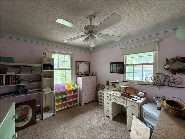17207 E 6th Terrace Court N, Independence, MO 64056