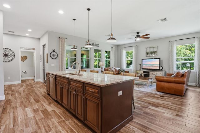 16622 LAKESHORE ROAD, Tampa, FL 33624