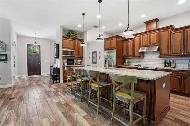 16622 LAKESHORE ROAD, Tampa, FL 33624