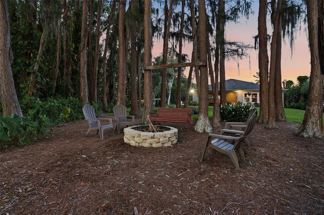 16622 LAKESHORE ROAD, Tampa, FL 33624