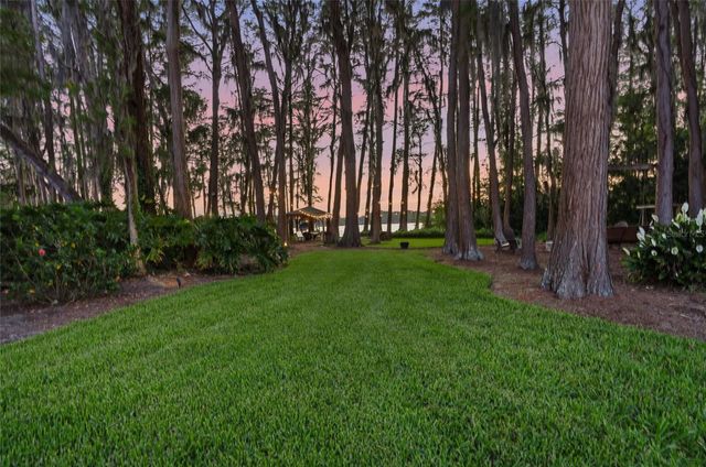 16622 LAKESHORE ROAD, Tampa, FL 33624