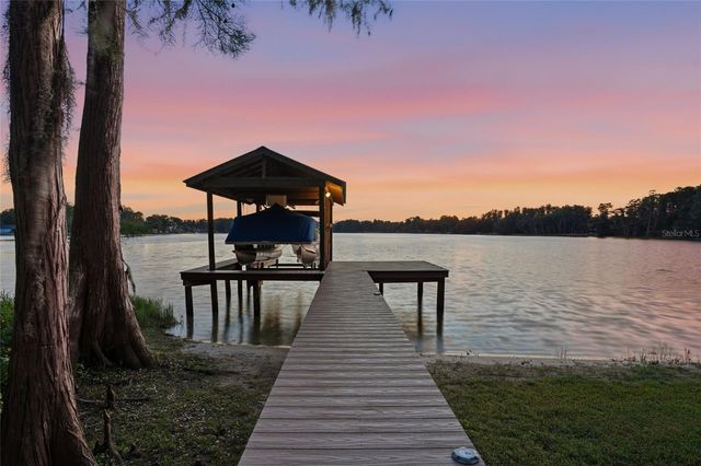 16622 LAKESHORE ROAD, Tampa, FL 33624