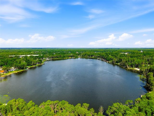 16622 LAKESHORE ROAD, Tampa, FL 33624