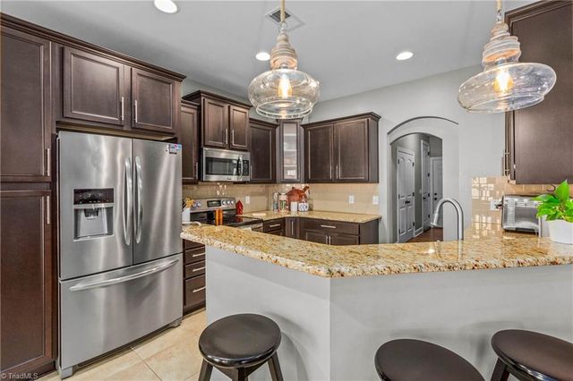 135 Bay Tree Lane, Thomasville, NC 27360
