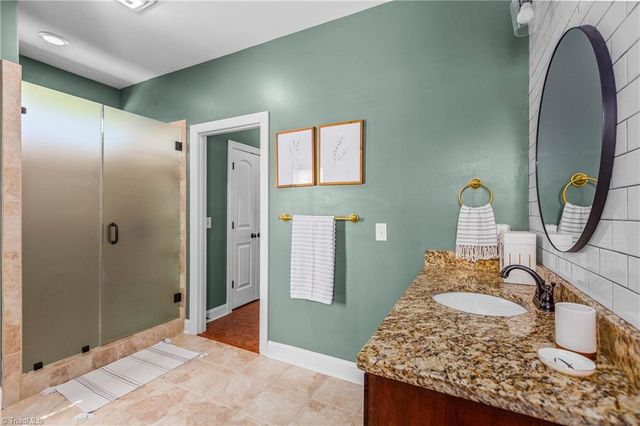 135 Bay Tree Lane, Thomasville, NC 27360
