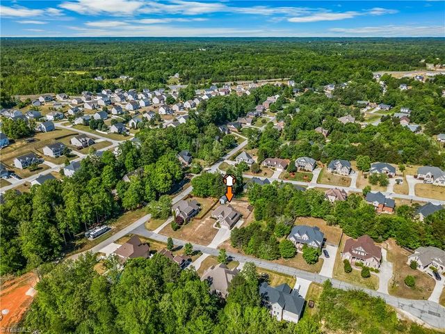 135 Bay Tree Lane, Thomasville, NC 27360
