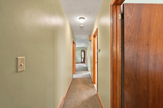6 Lincoln Dr, Fairhaven, MA 02719