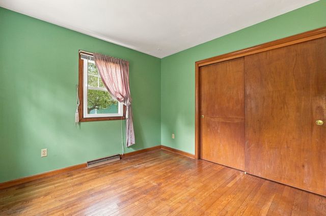 6 Lincoln Dr, Fairhaven, MA 02719