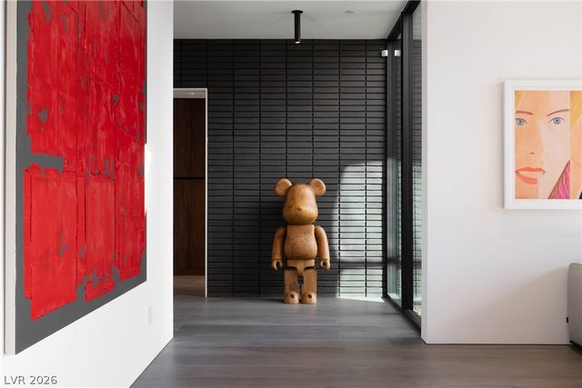 10 Sanctuary Peak Court, Henderson, NV 89012