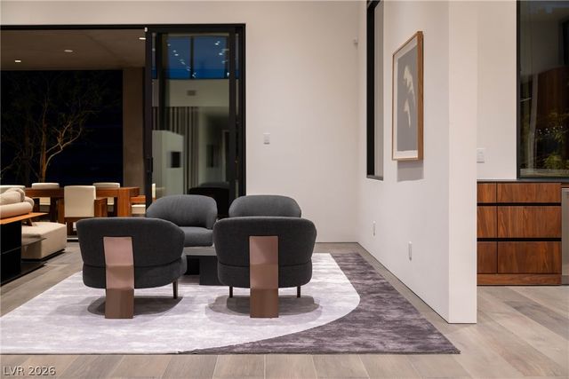 10 Sanctuary Peak Court, Henderson, NV 89012