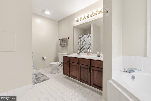 157 HAMILTON DR, Landenberg, PA 19350